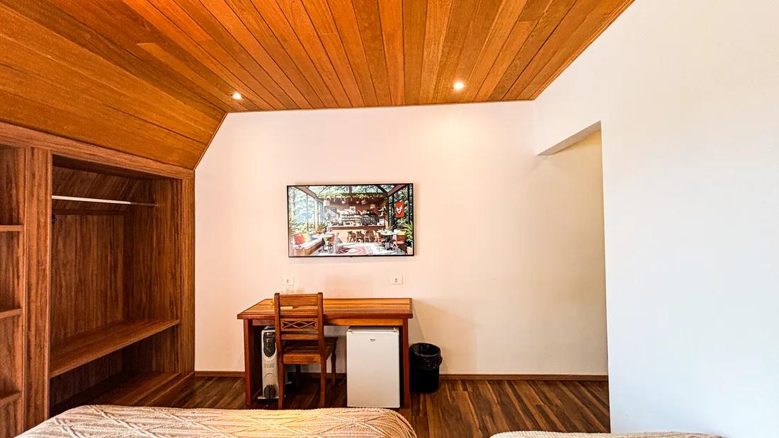 Quarto 5 · Montanha — foto 10
