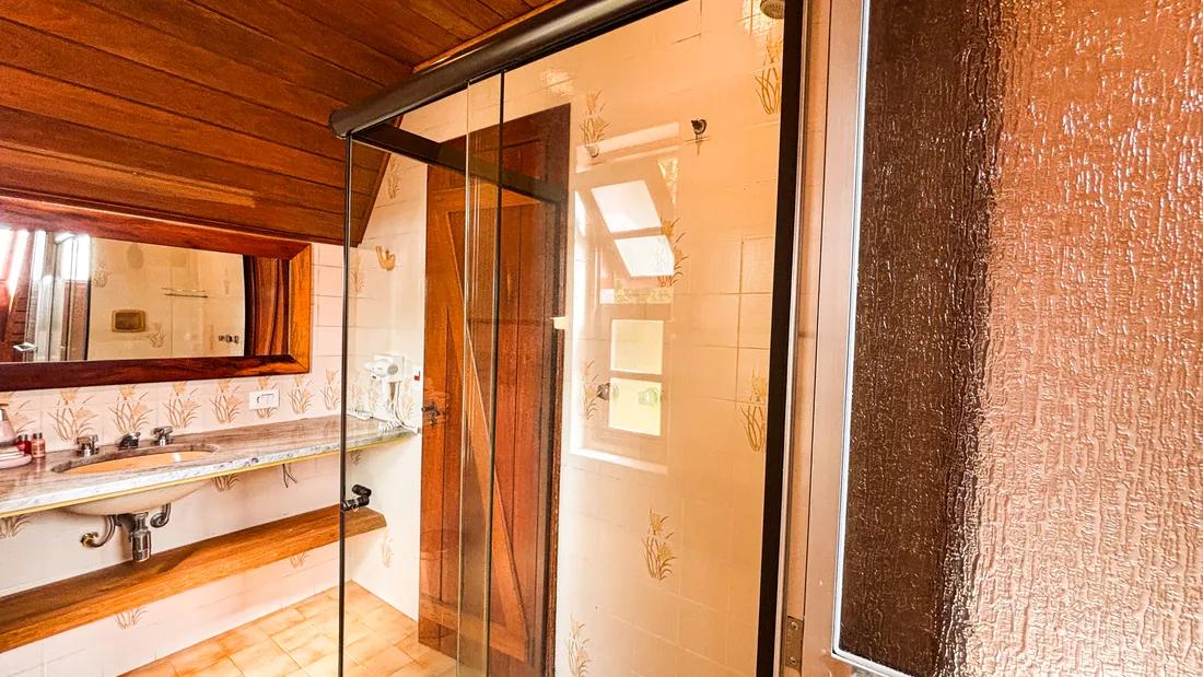 Quarto 8 · Família — foto 19